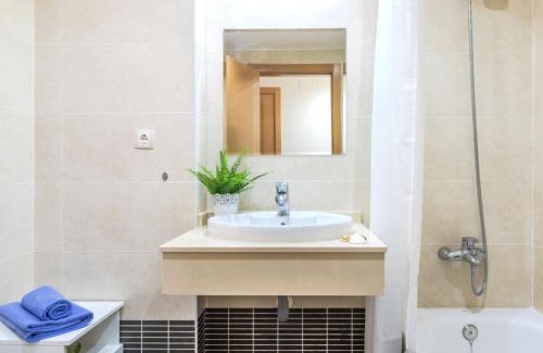 Estepona Apartment | Apartment Parque Central by Interhome