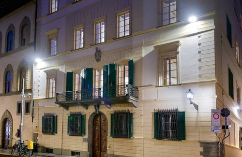 Santa Croce Villa | Apartment Petrarca - Four Bedroom Villa, Sleeps 10