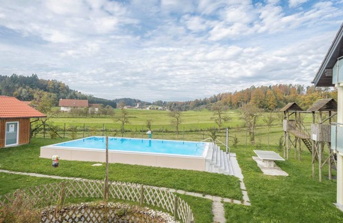 Tettnang Apartment | Apartment “Pfingstrose” on Farm close to Lake Constance with Wi-Fi, Garden & Pool