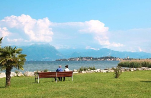 Colombare Apartment | Apartment Poggio al Lago in Sirmione - 6 persons, 1 bedrooms