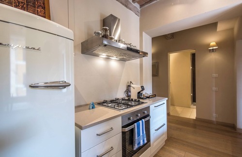 Radicondoli Apartment | Apartment "Radicondoli House" with Balcony & Wi-Fi