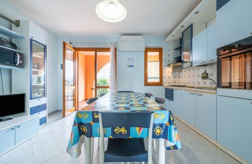 Villasimius Apartment | Apartment "Residenza del Sole 1" with Shared Pool & A/C