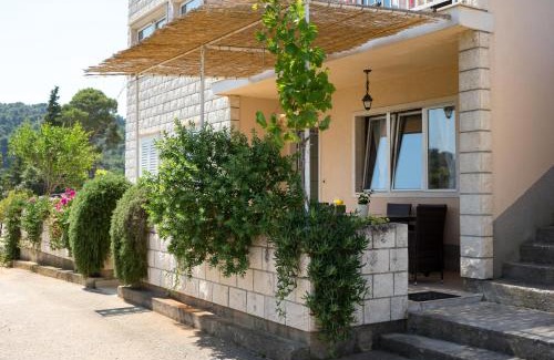 Medvinjak Apartment | Apartment Rose