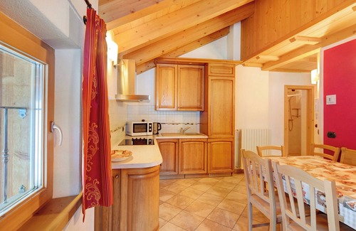 San Rocco Apartment | Apartment 'Rosso Al bait da Giulio' with Mountain View