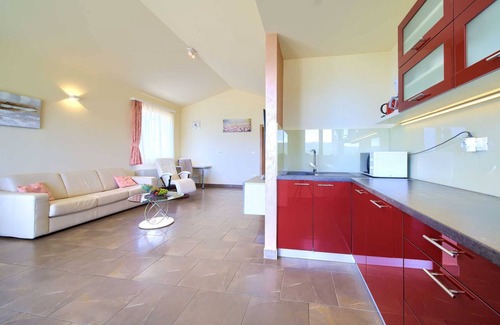 Kornic Apartment | Apartment ROYAL 1 with pool and jacuzzi
