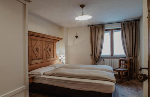 Valdidentro Apartment | Apartment 'Rustico Pradella Apartments' with Mountain View, Shared Terrace and Wi-Fi