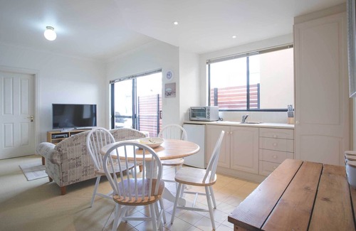 Waterhouse Apartment | Apartment San Danci - 80 Steps to the beach