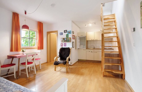 Bad Urach Apartment | Apartment 'Schlossblick' with Shared Terrace, Shared Garden and Wi-Fi