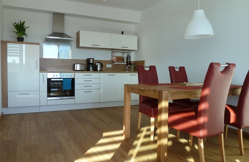 Wismar Apartment | Apartment "Schnieke Hüsing" directly at the old harbor of Wismar with parking in front of the house