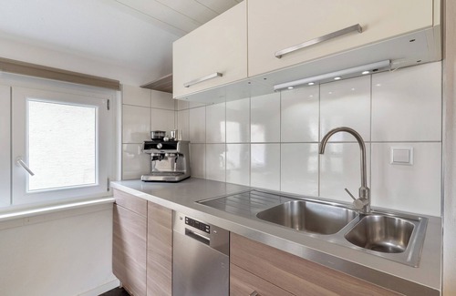 Schwanau Apartment | Apartment 'Schrammis Ferienwohnung Mit Balkon' with Shared Terrace, Garden and Wi-Fi
