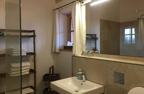 Neuoetting Apartment | Apartment Schwalbennest, 40sqm, 2 bedrooms, balcony