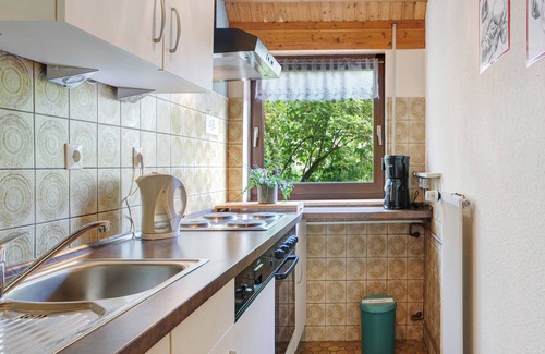 Neuental Apartment | Apartment 'Schwalm - Aue' with Shared Garden and Wi-Fi