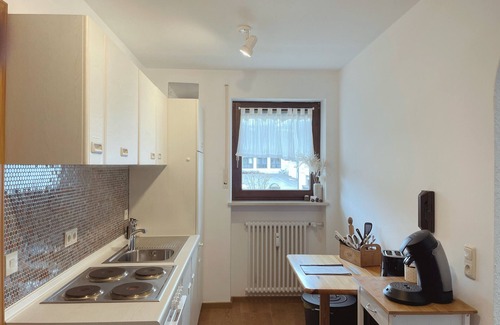 Oy-Mittelberg Apartment | Apartment Seehenswert with pool, table tennis & Königscard for up to 8 people near the lake