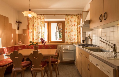 Castelrotto Apartment | Apartment “Sella Seis” close to Seiser Alm with Mountain View & Garden