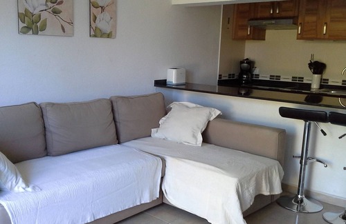 Corralejo Apartment | Apartment, Shared Pools, And UK Freeview TV. €350 weekly.