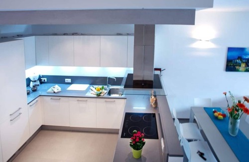 Sala Comacina Apartment | Apartment sleeps 8 with amazing lake views