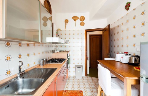 Sorrento Historic Centre Apartment | Apartment Snicher with sea view - My Rental Homes