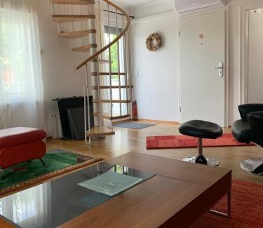 Ebersteinburg Apartment | Apartment Sonnenterrasse
