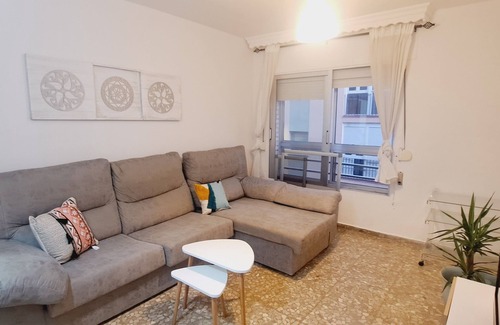 Cadiz Apartment | Apartment "soplos de vida" close to the beach 7 people