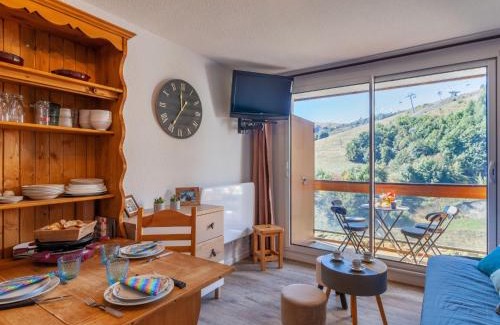 Le Corbier Apartment | Apartment Soyouz Vanguard-95 by Interhome