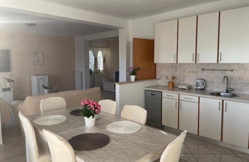 Palit Apartment | Apartment Stela