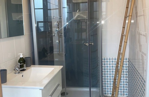 Montbard Apartment | Apartment T3 La Résidence Du Canal de Bourgogne, Montbard 21500