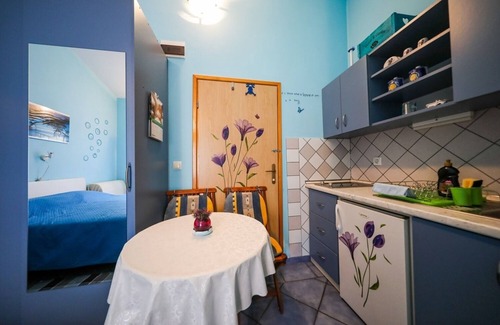 Brbinj Apartment | Apartment Tara - 70 m from beach: SA3 plavi(2) - Brbinj, Island Dugi otok, Croatia