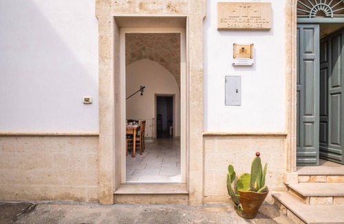 Avetrana Apartment | Apartment 'Torre Bassa Trilocale' with Wi-Fi and Air Conditioning