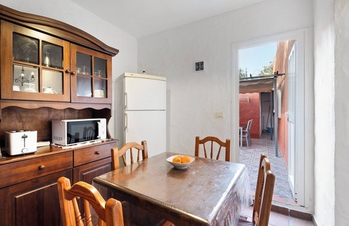 Mocanal Apartment | Apartment 'Trebol 3' with Sea View, Private Terrace and Wi-Fi