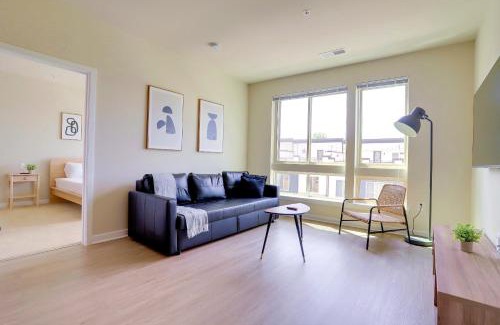 Jefferson Manor Apartment | Apartment w 2BR and Amazing Building Facilities!