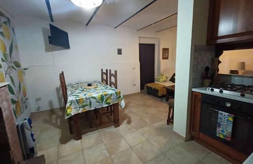 Gallinaro Apartment | Apartment with Air-con and Pool