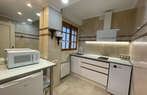 Requena Apartment | Apartment with Balcony Varone - City View Apartments near Circuito Cheste