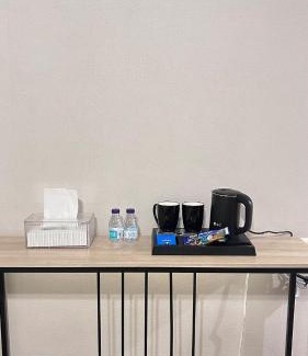 Al-Hamra'a Apartment | Apartment with bed room and salon