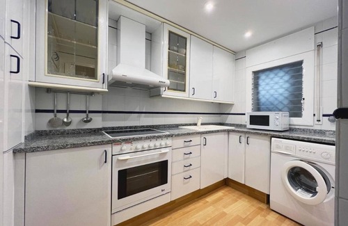Sant Pol De Mar Apartment | Apartment with pool 300m beach and train