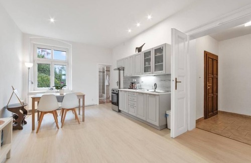 Ceska Lipa Apartment | Apartment with Garden View