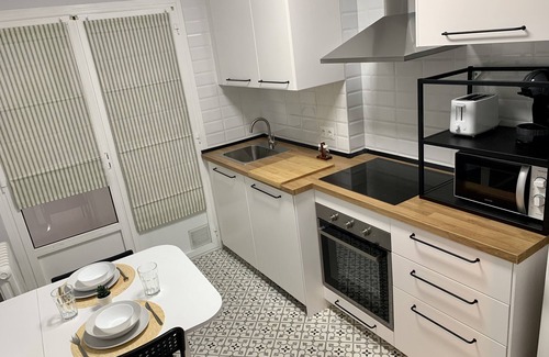 Gijon-Este Apartment | Apartment with garage one step away from the beach