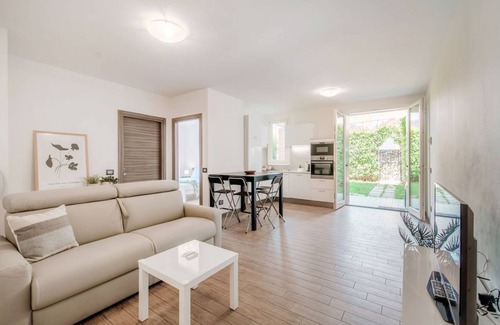 Abbadia Lariana Apartment | Apartment with Garden in Abbadia Lariana (Lario10)