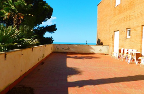 Tortoreto Apartment | APARTMENT WITH PANORAMIC TERRACE