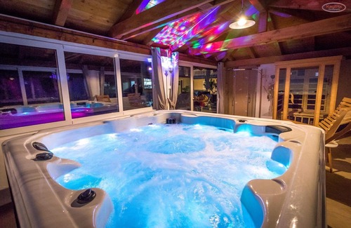 Lopar Apartment | Apartment with pool in Lopar - San Marino