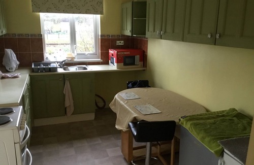 Plymouth Apartment | Apartment with shared garden