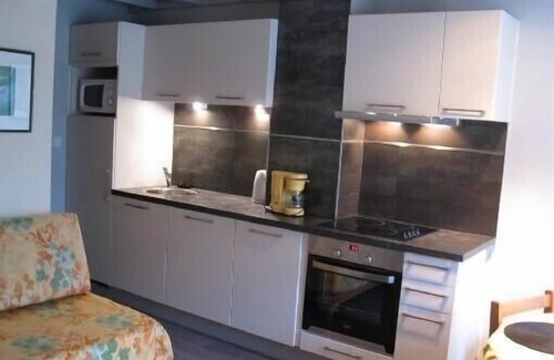 Quiberon Apartment | Apartment with terrace Ideally Located In Quiet Residence wi-fi near beach