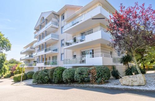 Arcachon Apartment | Apartment Zéphyr-1 by Interhome