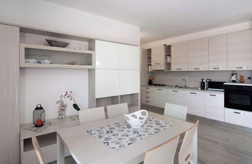 Tremezzina Apartment | Apartment Zerboni C2 with Mountain View, Wi-Fi, Pool, Garden & Terrace