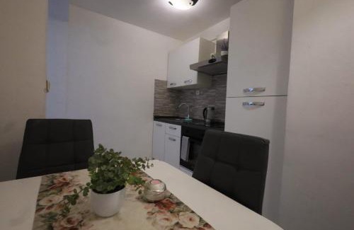 Cove Parja Apartment | Apartment ZORA