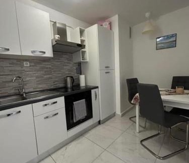 Cove Parja Apartment | Apartment ZORA
