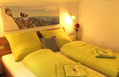 Grainau Apartment | Apartment Zwölferkante - wonderful apartment with a view of the Zugspitze
