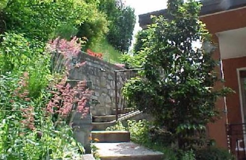 Fiumelatte Apartment | apartments - 3 rooms - 5 persons