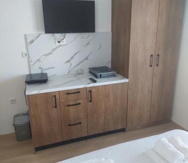Elshani Apartment | Apartments Anchor Pestani