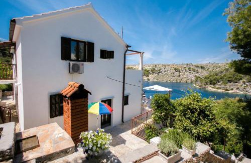 Bobovisca Apartment | Apartments by the sea Bobovisca na Moru, Brac - 11901