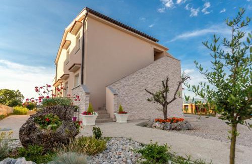 Municipality of Omisalj Apartment | Apartments Didi